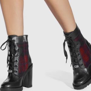 Coach Heady boot, Size 6.5, red plaid